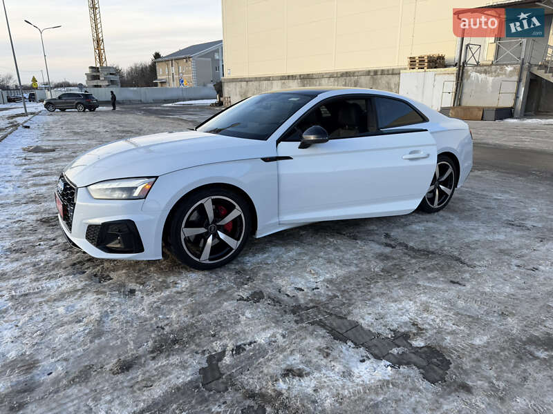 Купе Audi A5 2024 в Львові