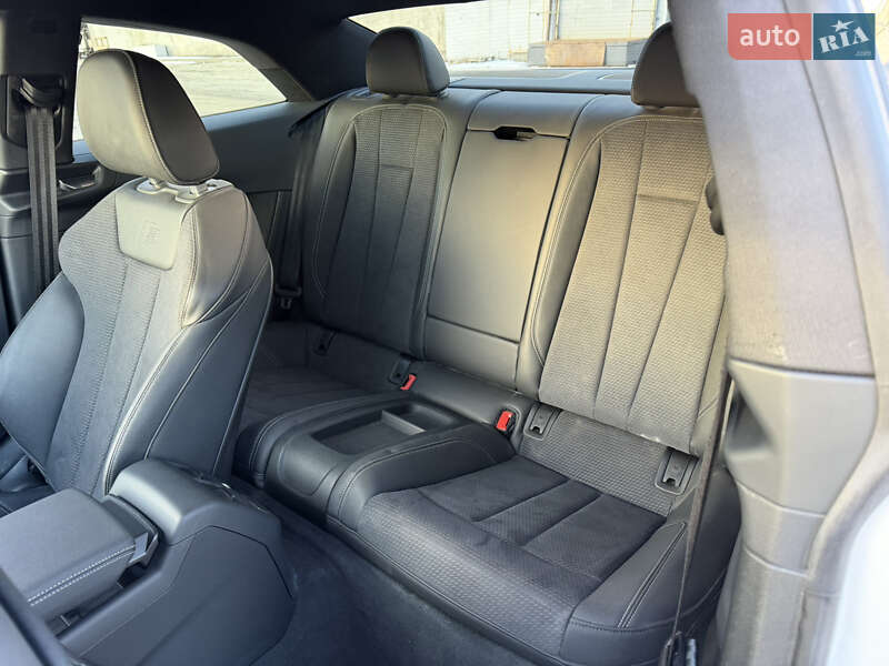 Купе Audi A5 2024 в Львові