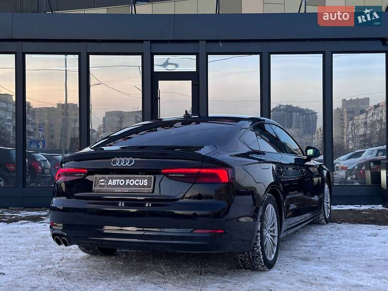 Купе Audi A5 2018 в Киеве