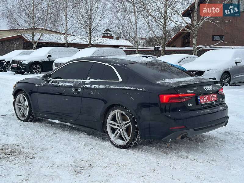 Купе Audi A5 2017 в Луцке