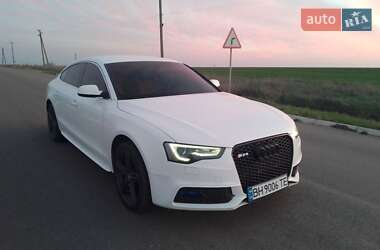 Купе Audi A5 2012 в Раздельной