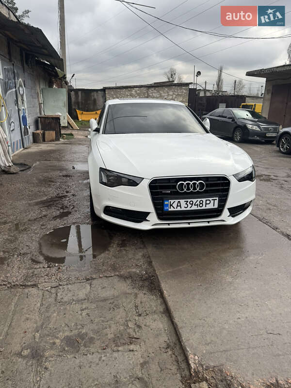 Купе Audi A5 2014 в Киеве