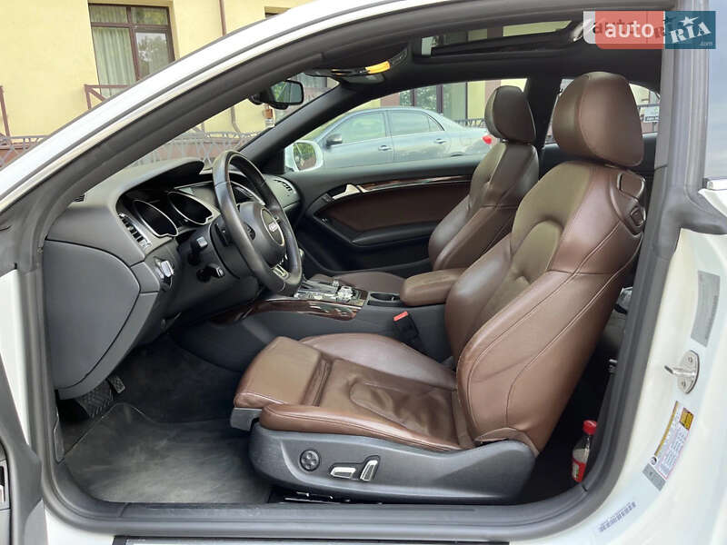 Купе Audi A5 2012 в Львове