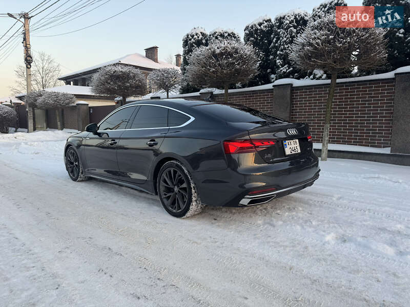 Лифтбек Audi A5 2020 в Киеве