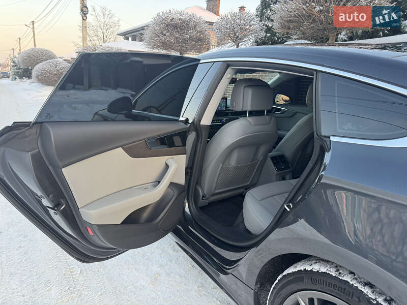 Лифтбек Audi A5 2020 в Киеве