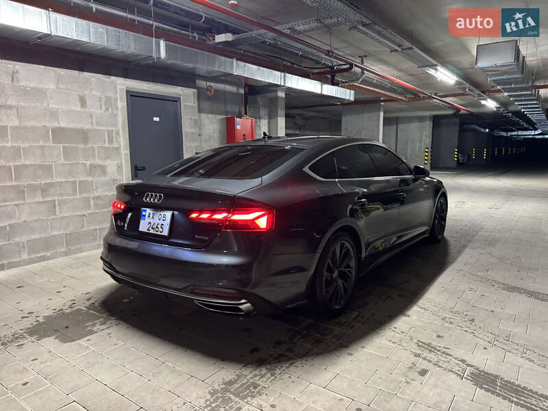 Лифтбек Audi A5 2020 в Киеве