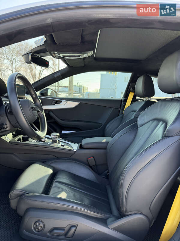 Купе Audi A5 2018 в Днепре