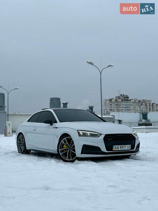 Купе Audi A5 2019 в Киеве