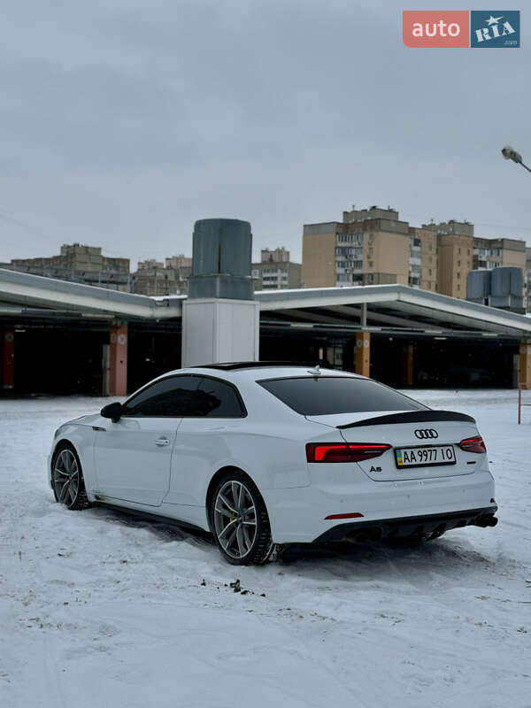 Купе Audi A5 2019 в Киеве