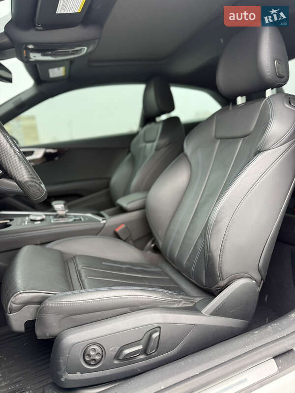 Купе Audi A5 2019 в Киеве