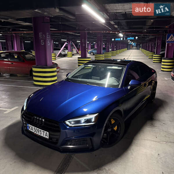 Купе Audi A5 2018 в Киеве