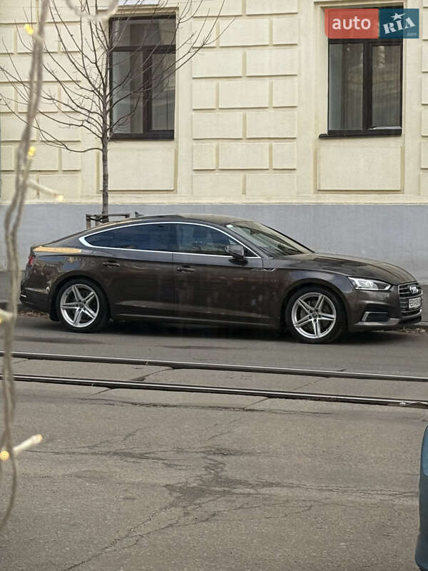 Купе Audi A5 2017 в Києві фото Купе Audi A5 2017 в Києві