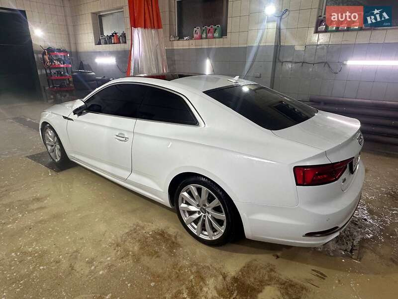 Купе Audi A5 2016 в Харькове