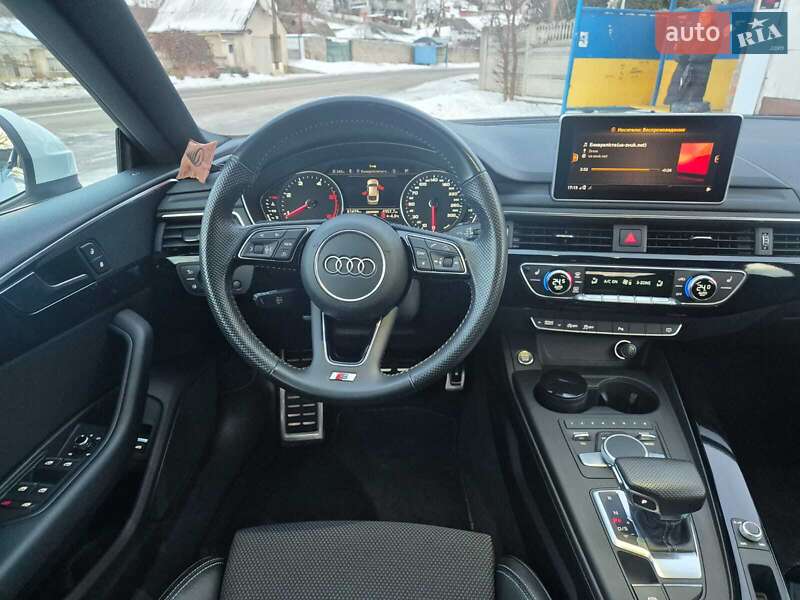Купе Audi A5 2018 в Києві