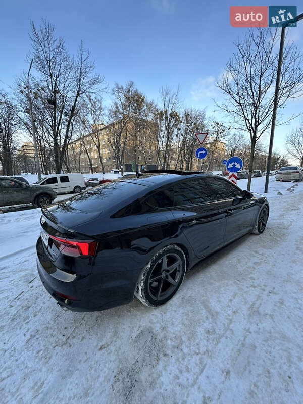 Купе Audi A5 2018 в Киеве