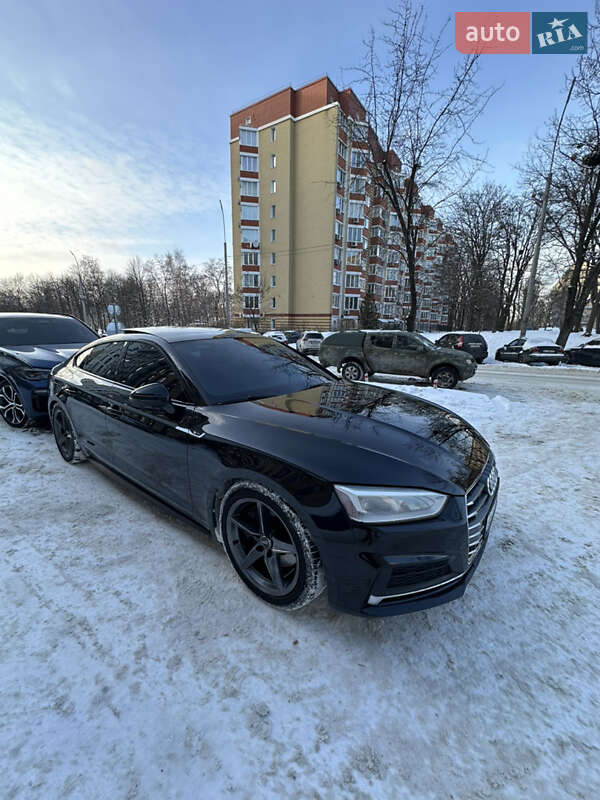 Купе Audi A5 2018 в Киеве