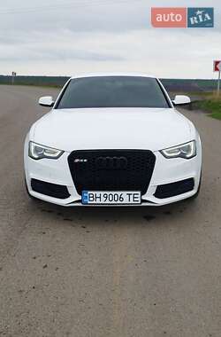 Купе Audi A5 2012 в Раздельной