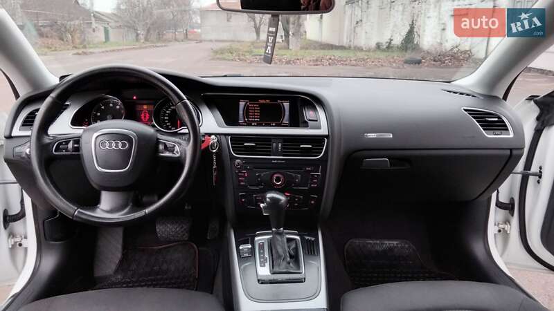 Купе Audi A5 2011 в Одесі