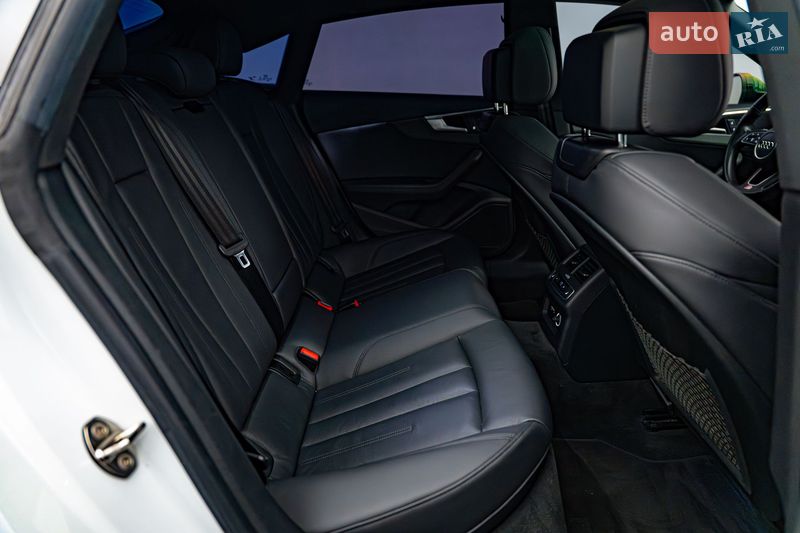 Купе Audi A5 2019 в Киеве