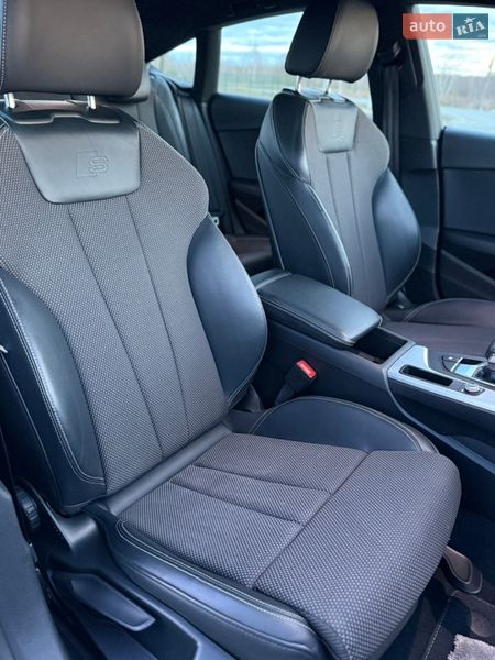 Купе Audi A5 2018 в Киеве