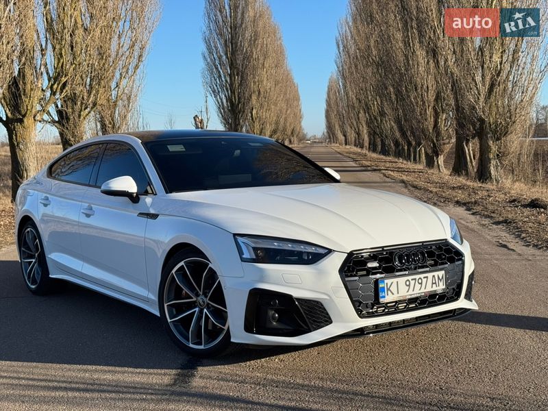 Лифтбек Audi A5 2022 в Киеве