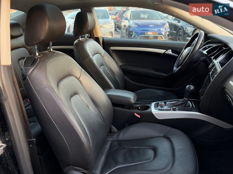 Купе Audi A5 2011 в Шептицькому