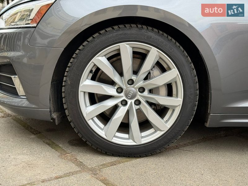 Купе Audi A5 2016 в Киеве