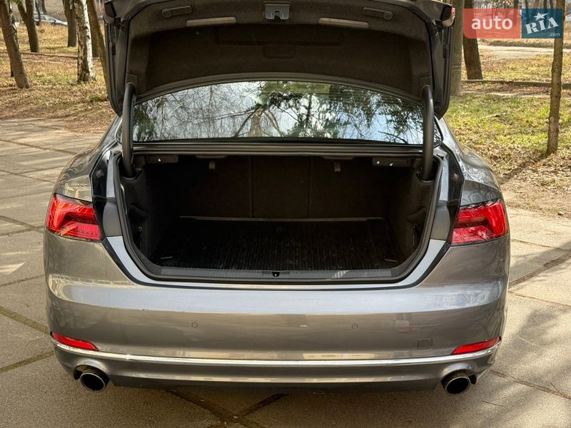 Купе Audi A5 2016 в Киеве