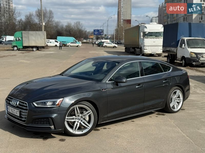 Купе Audi A5 2019 в Киеве