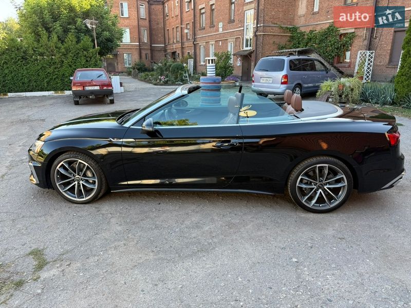 Кабриолет Audi A5 2023 в Киеве фото 25 Кабриолет Audi A5 2023 в Киеве