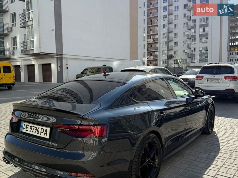 Купе Audi A5 2018 в Днепре