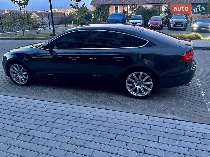 Купе Audi A5 2011 в Києві фото 27 Купе Audi A5 2011 в Києві