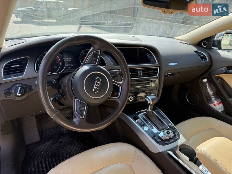 Купе Audi A5 2014 в Києві