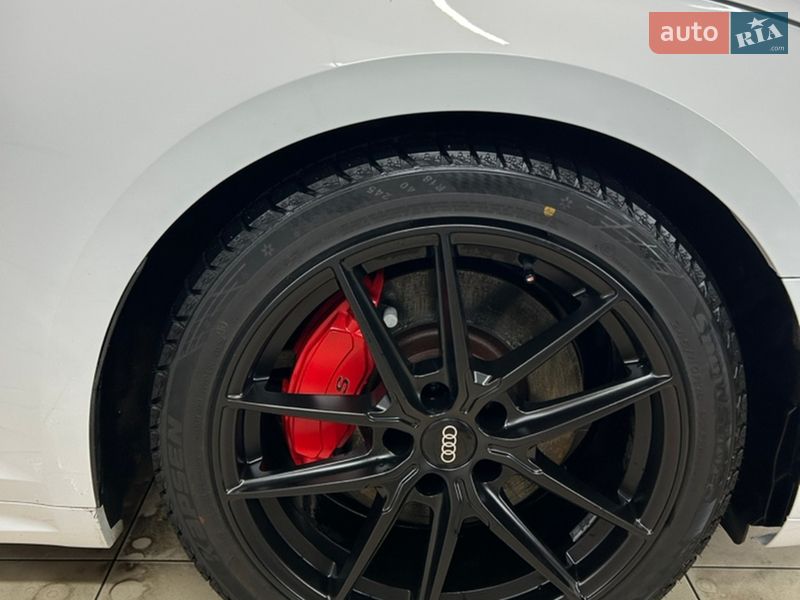 Купе Audi A5 2017 в Киеве