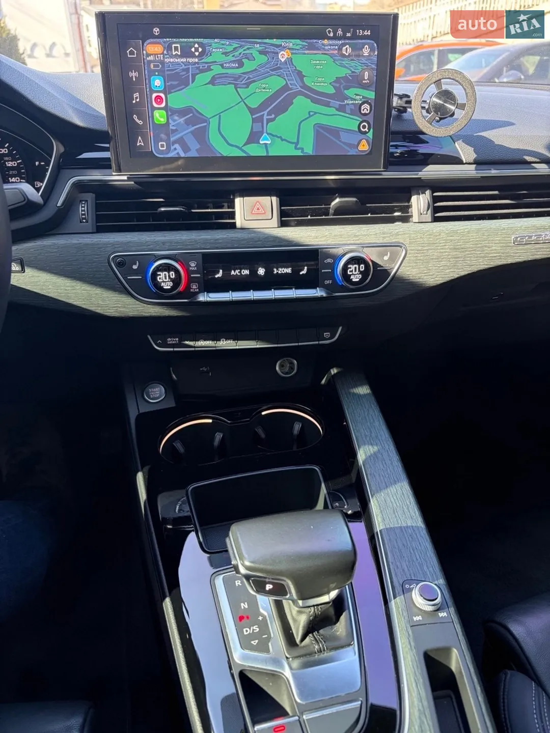 Audi A5 2022 VIN WAUSAAF50NA040110 фото оголошення 9 з 16