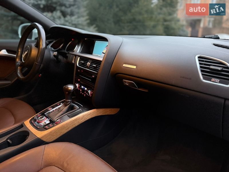 Купе Audi A5 2012 в Киеве