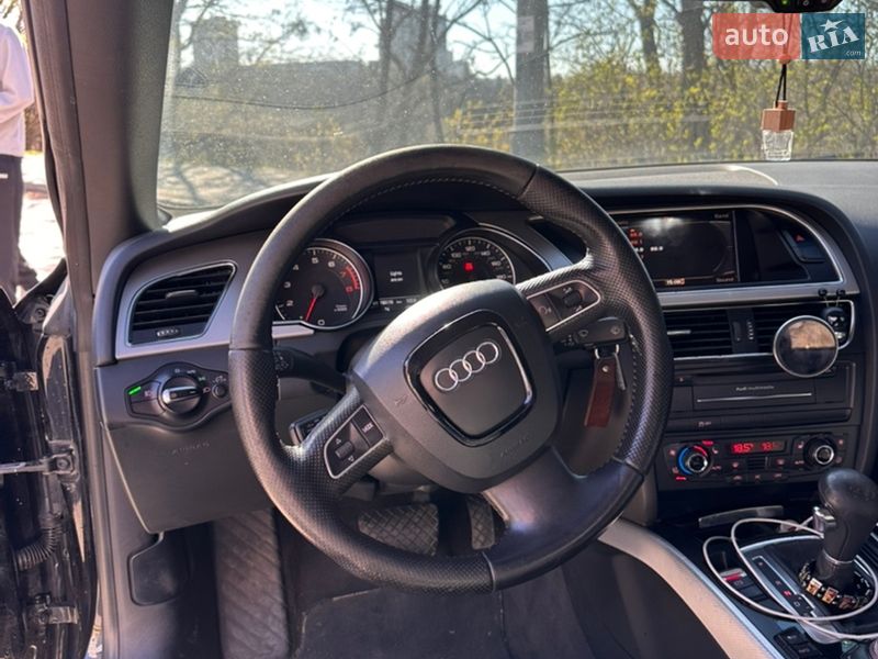 Кабриолет Audi A5 2011 в Буче