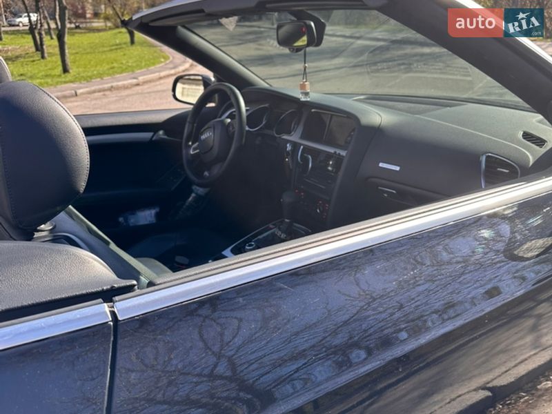Кабриолет Audi A5 2011 в Буче