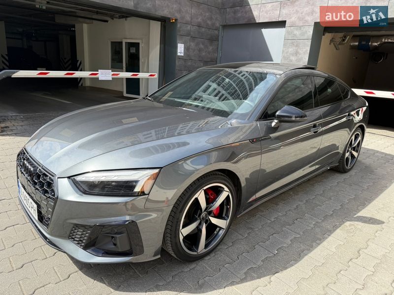 Лифтбек Audi A5 2023 в Киеве