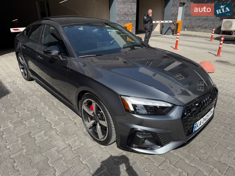 Лифтбек Audi A5 2023 в Киеве