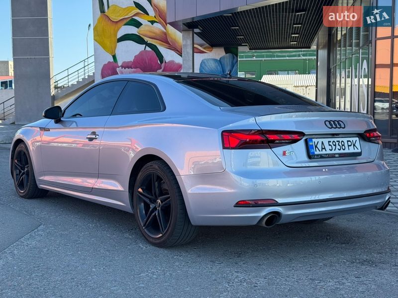Купе Audi A5 2017 в Киеве фото 6 Купе Audi A5 2017 в Киеве