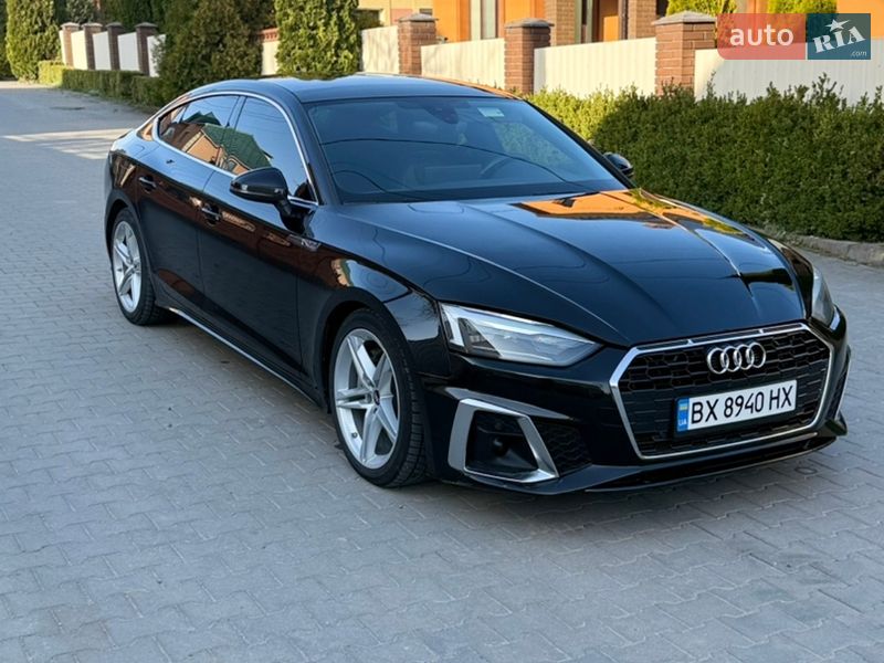 2021 Audi A5 Sportback, VIN WAUDACF55NA013084:plate — фото 1 (autoria)