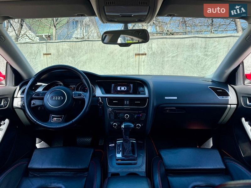 Купе Audi A5 2012 в Києві фото 15 Купе Audi A5 2012 в Києві