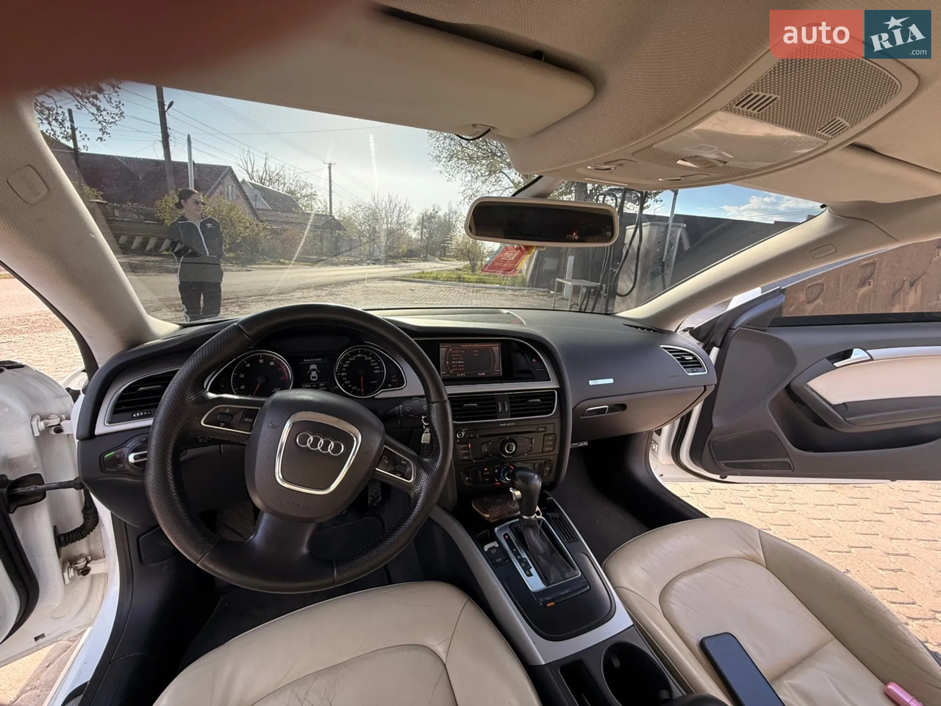 2010 Audi A5 - мініатюра 9