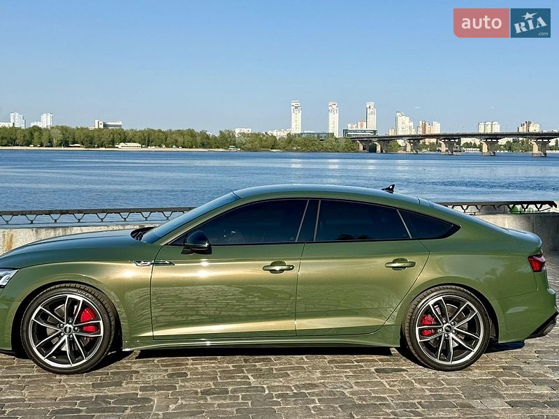 Купе Audi A5 2022 в Киеве