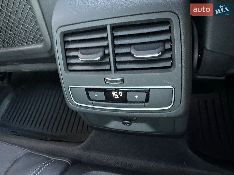Купе Audi A5 2023 в Киеве