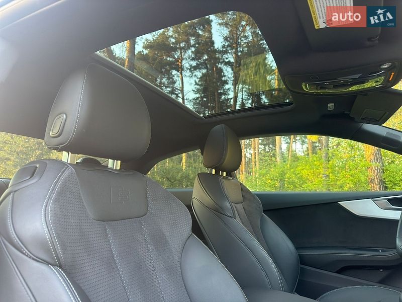 Купе Audi A5 2023 в Киеве