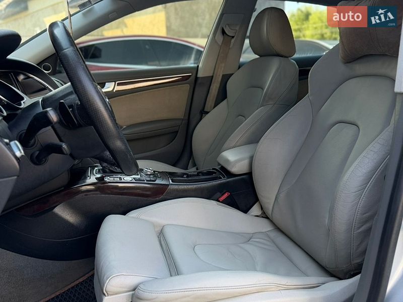 Купе Audi A5 2009 в Черновцах