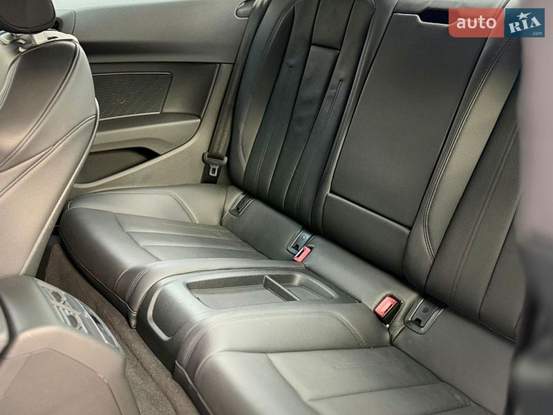 Купе Audi A5 2016 в Киеве