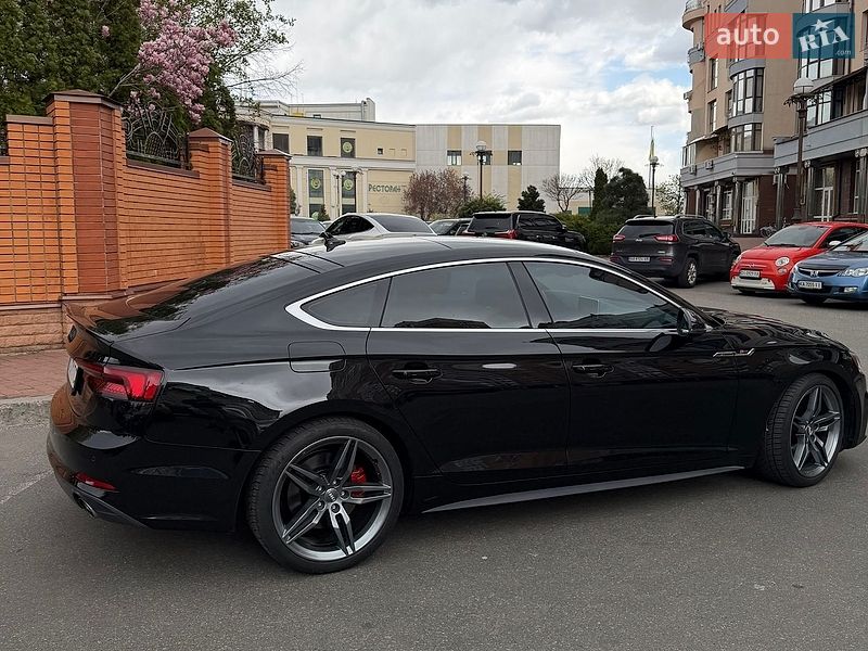 Купе Audi A5 2018 в Києві